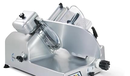 Three-phase professional slicer: discover Manconi’s offer